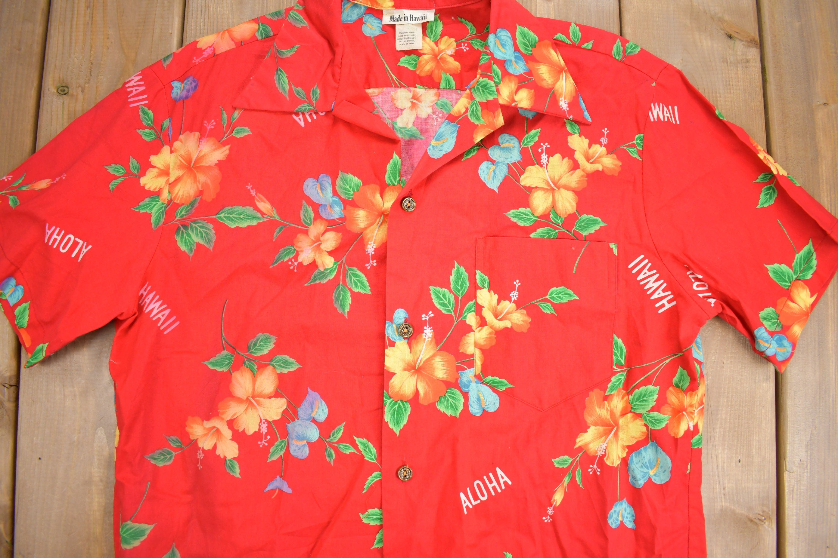 Vintage 1980s Made In Hawaii Hawaiian Button Up Shirt