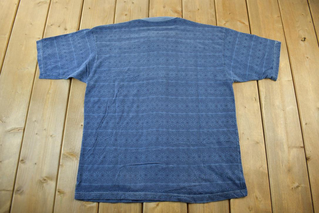 Vintage 1990s French Sport France Martinique Souvenir Graphic T-Shirt