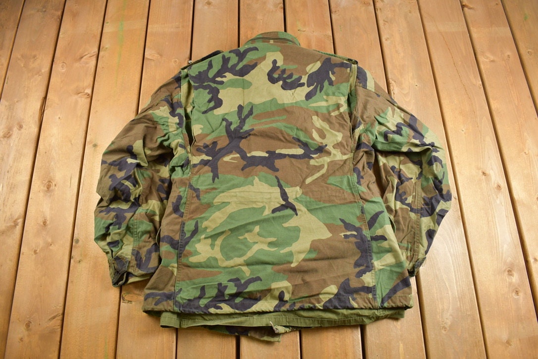 Vintage 1990s Military Cold Weather Field Jacket