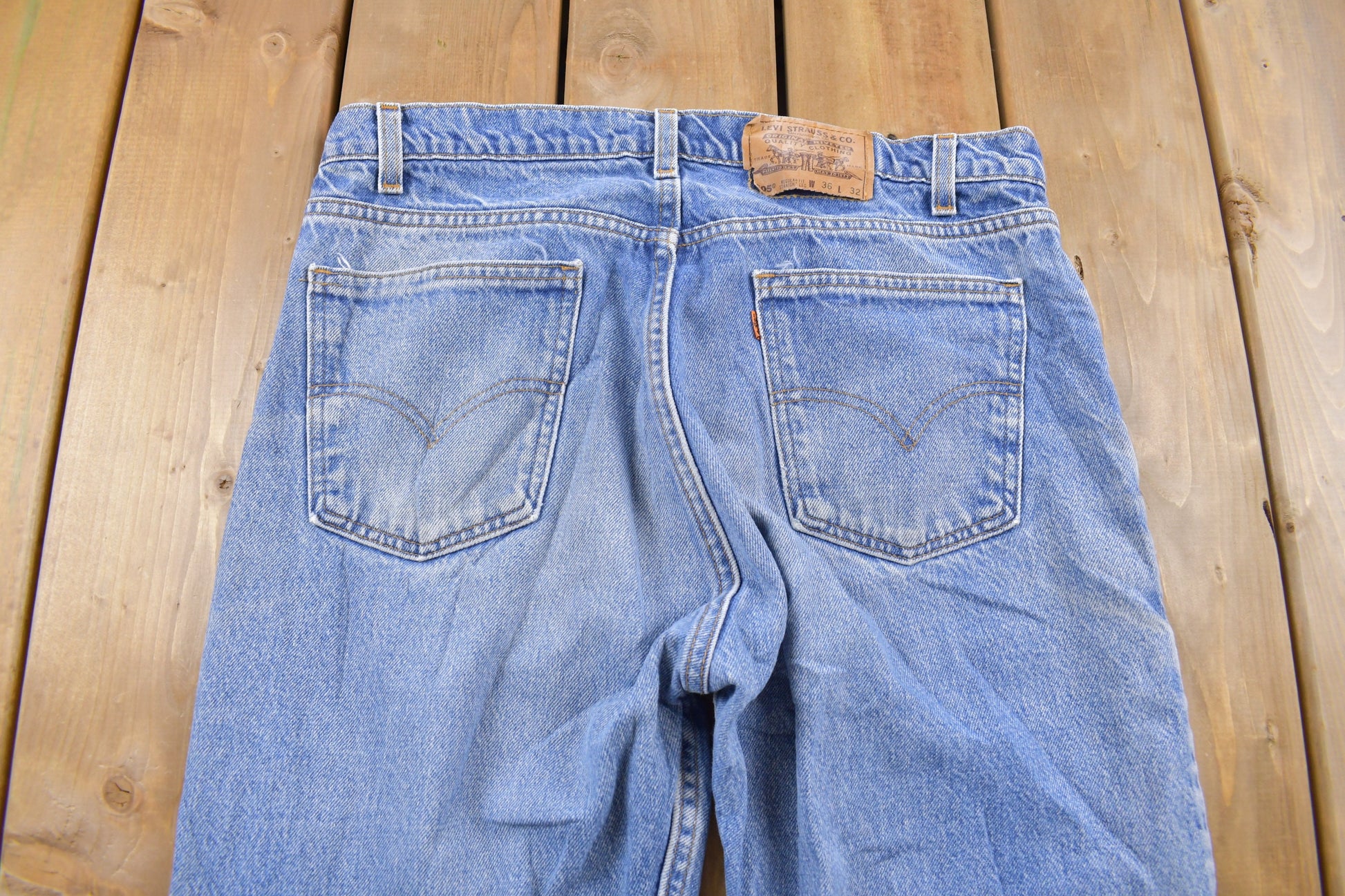 Vintage 1980s Levi's 505 Orange Tab Jeans Size 34 x 31
