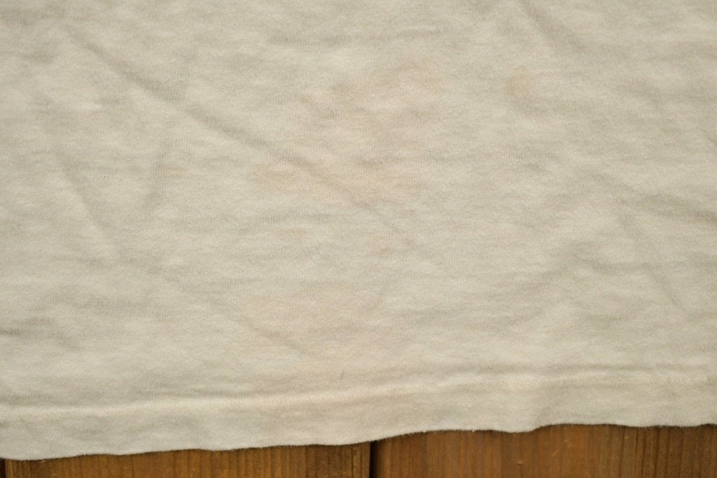 Vintage 1990s Kennan Ward Grizzly Bear Graphic T-Shirt  Single Stitch  Streetwear  Nature T Shirt  Outdoorsman  Wildlife  Outdoorsman
