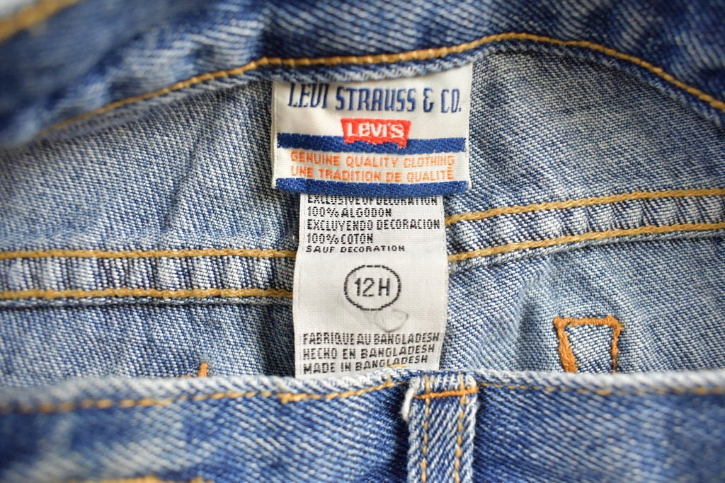 Vintage 1990s Youth Size Levi's Jeans Size 29 x 26