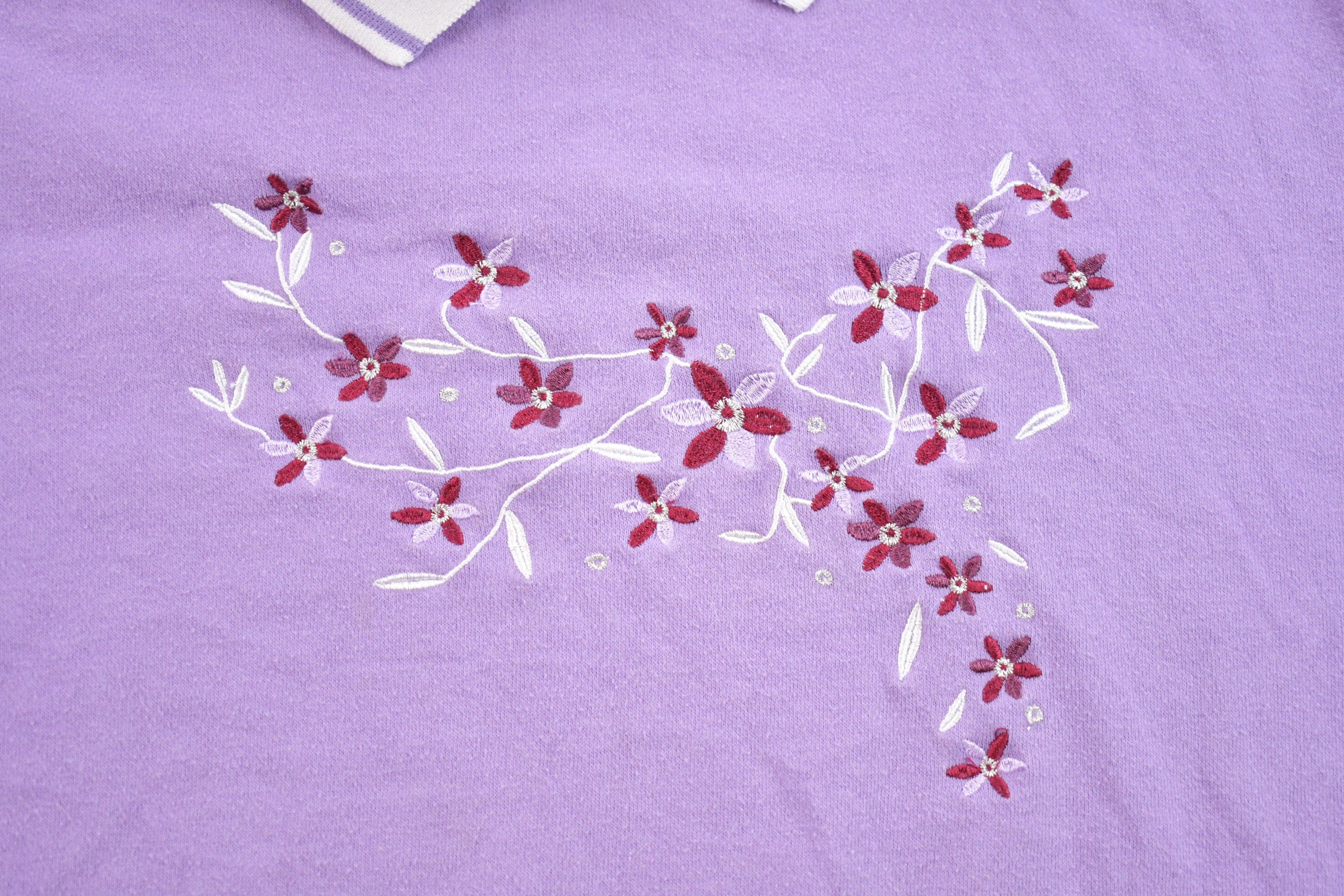 Vintage 1990s Floral Embroidered Collared Sweatshirt