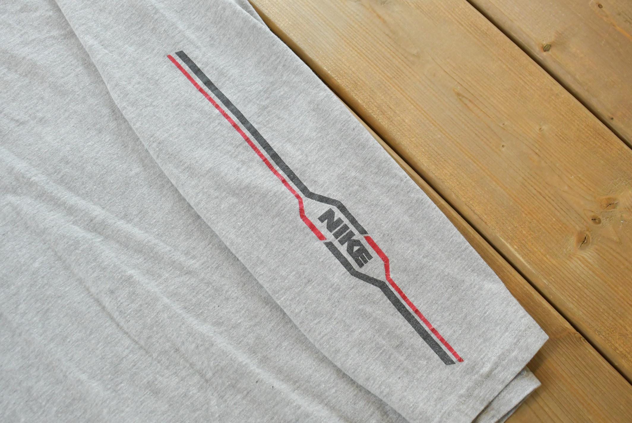 Vintage Y2K Nike Embroidered Logo Long Sleeve Shirt Men's XL / 2000s Streetwear / 00s Street Style / Athletic Wear / Swoosh