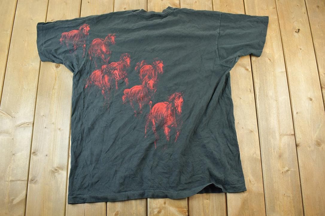 Vintage 1990s Red Horse Graphic T-Shirt