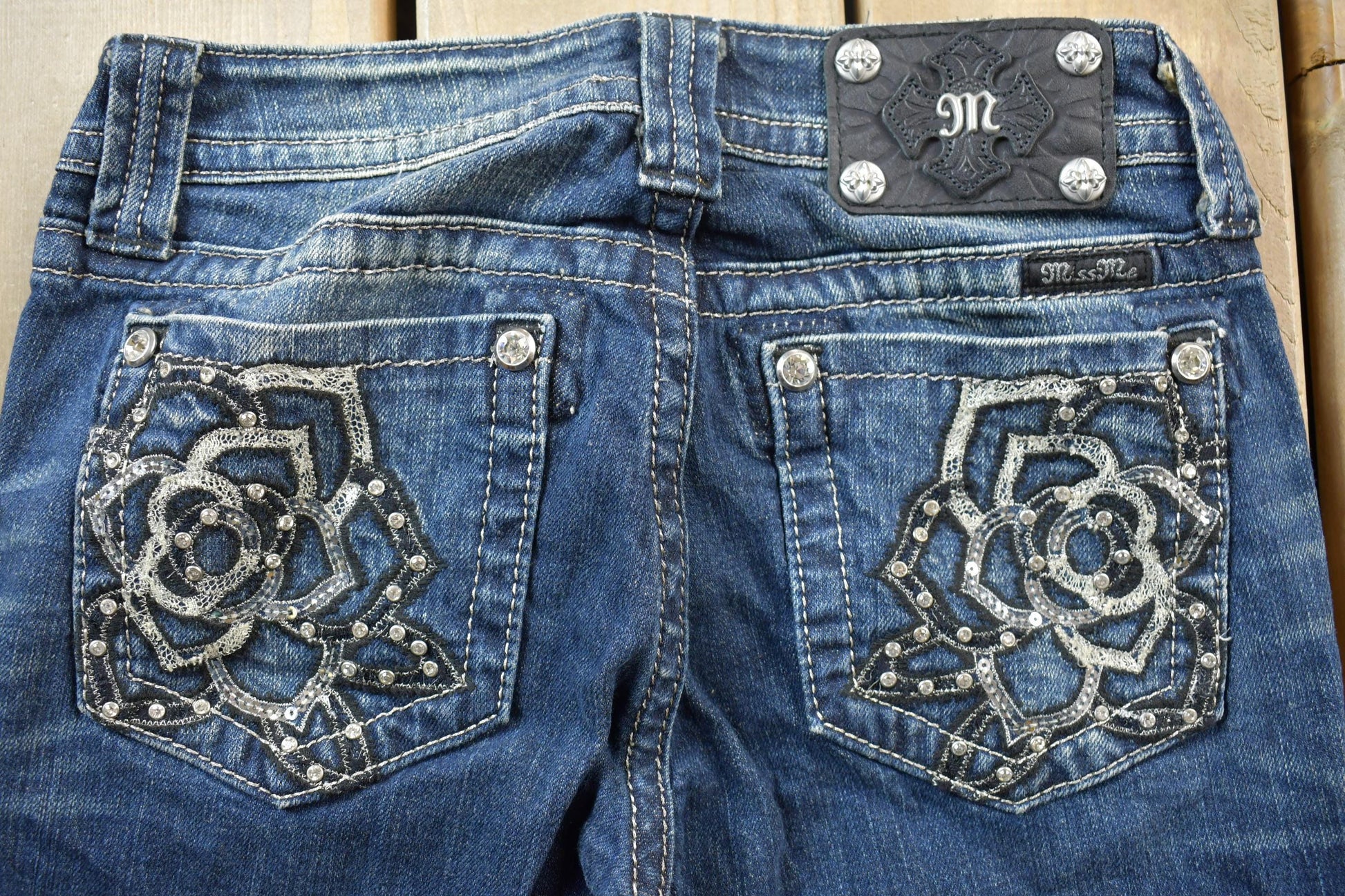 Vintage Y2K Miss Me Bedazzled Low Rise Jeans Size 26x33