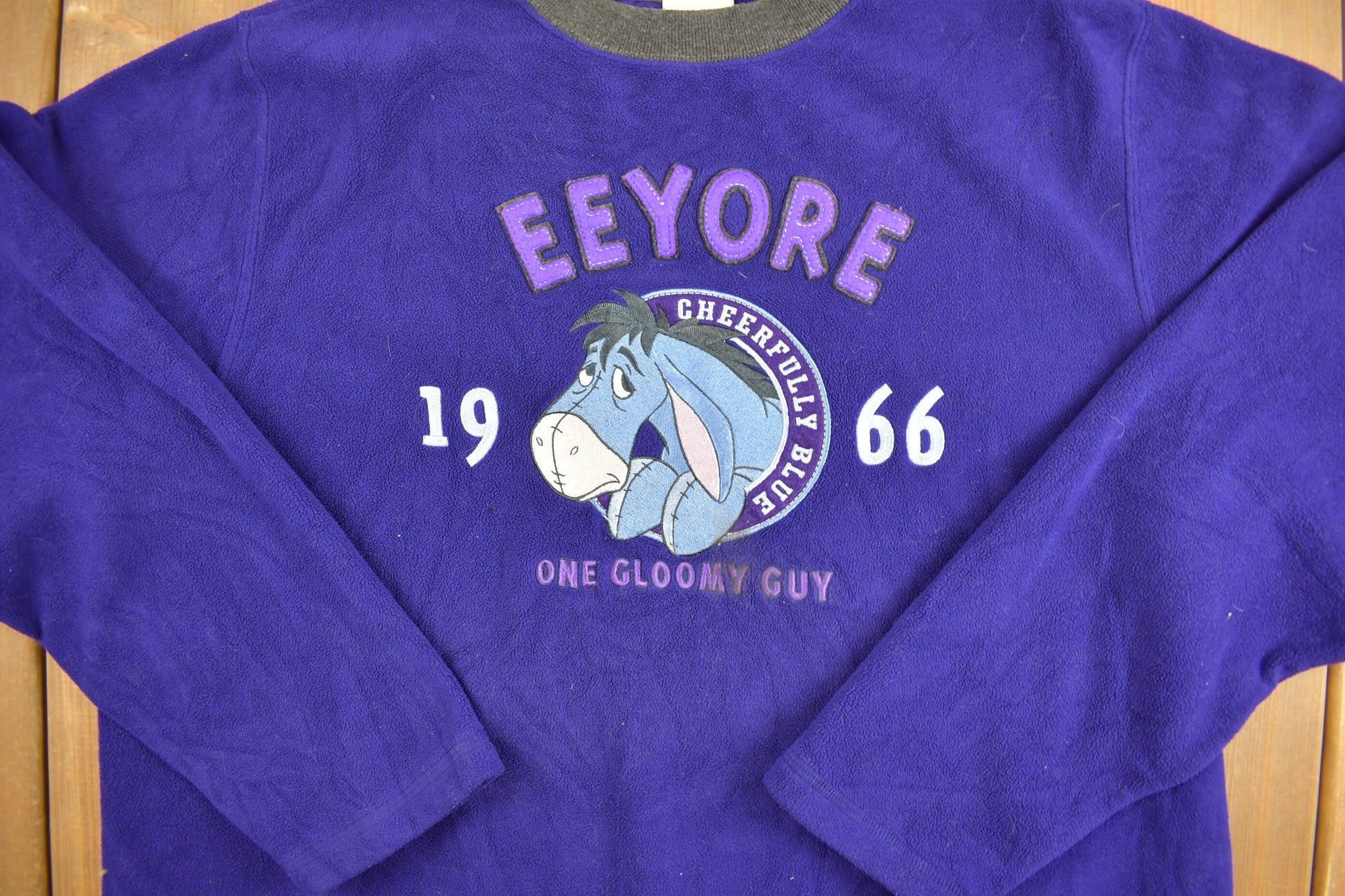 Vintage 1990s Disney Eeyore Fleece Crewneck / Vintage Sweatshirt / American Sportswear / Deep Pile / Embroidered Logo / 90s Disney