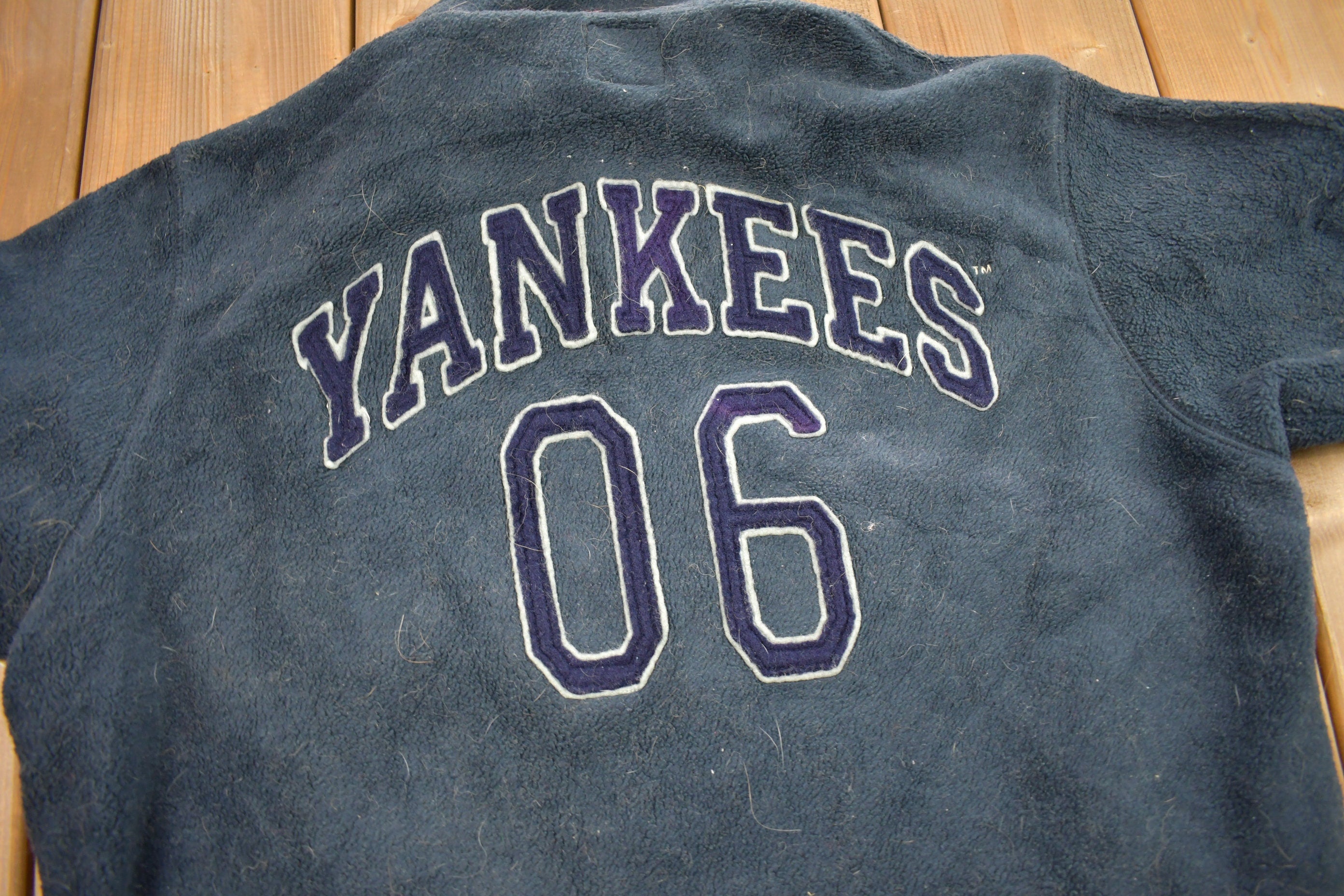 Vintage 1998 New Yankees MLB Heavy Weight Quarter Zip Fleece Sweater