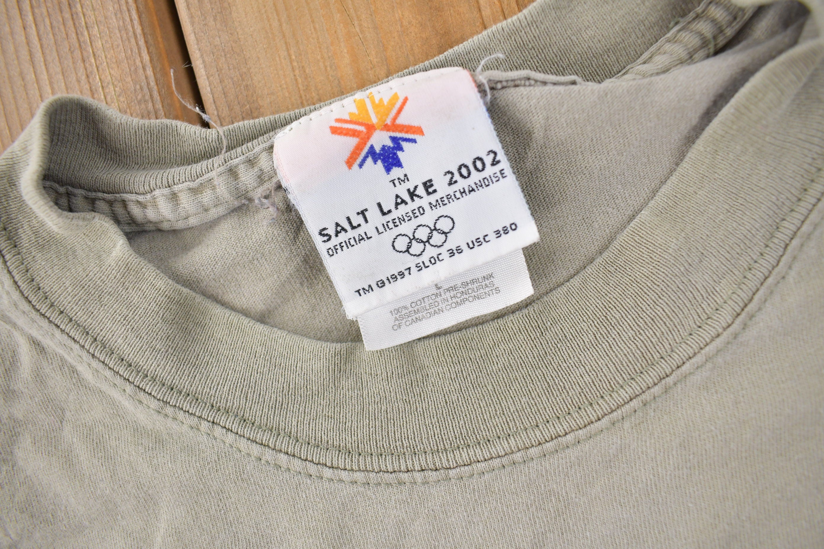 Vintage 2002 Salt Lake Olympic Games Graphic T Shirt Size Large