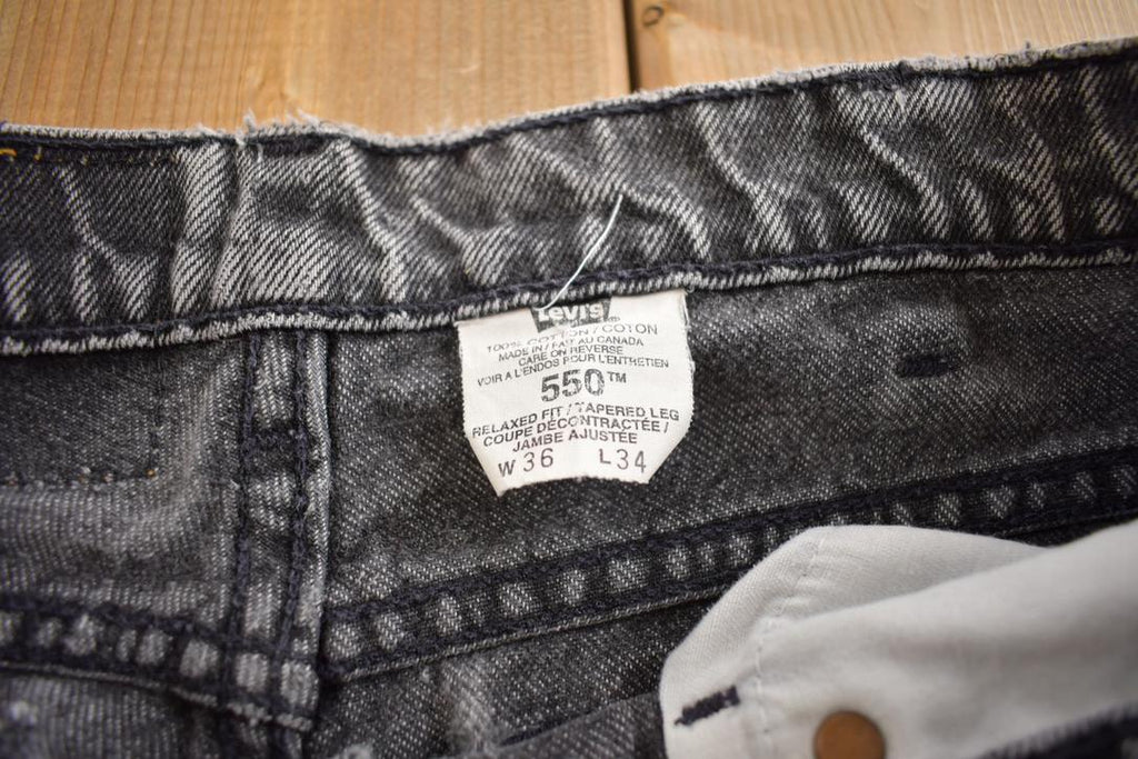 Vintage 1990s Levi's 550 Relaxed Fit Jeans Made In Canada Size 36x34
