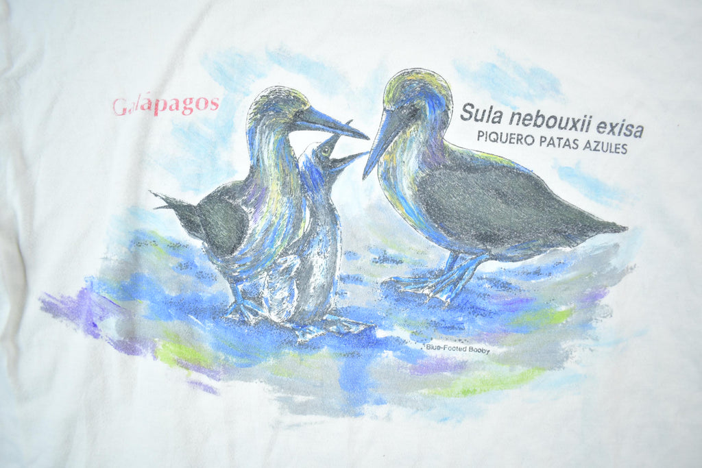 Vintage 1990s Galapagos Island Blue Footed Bobby Souvenir T-Shirt