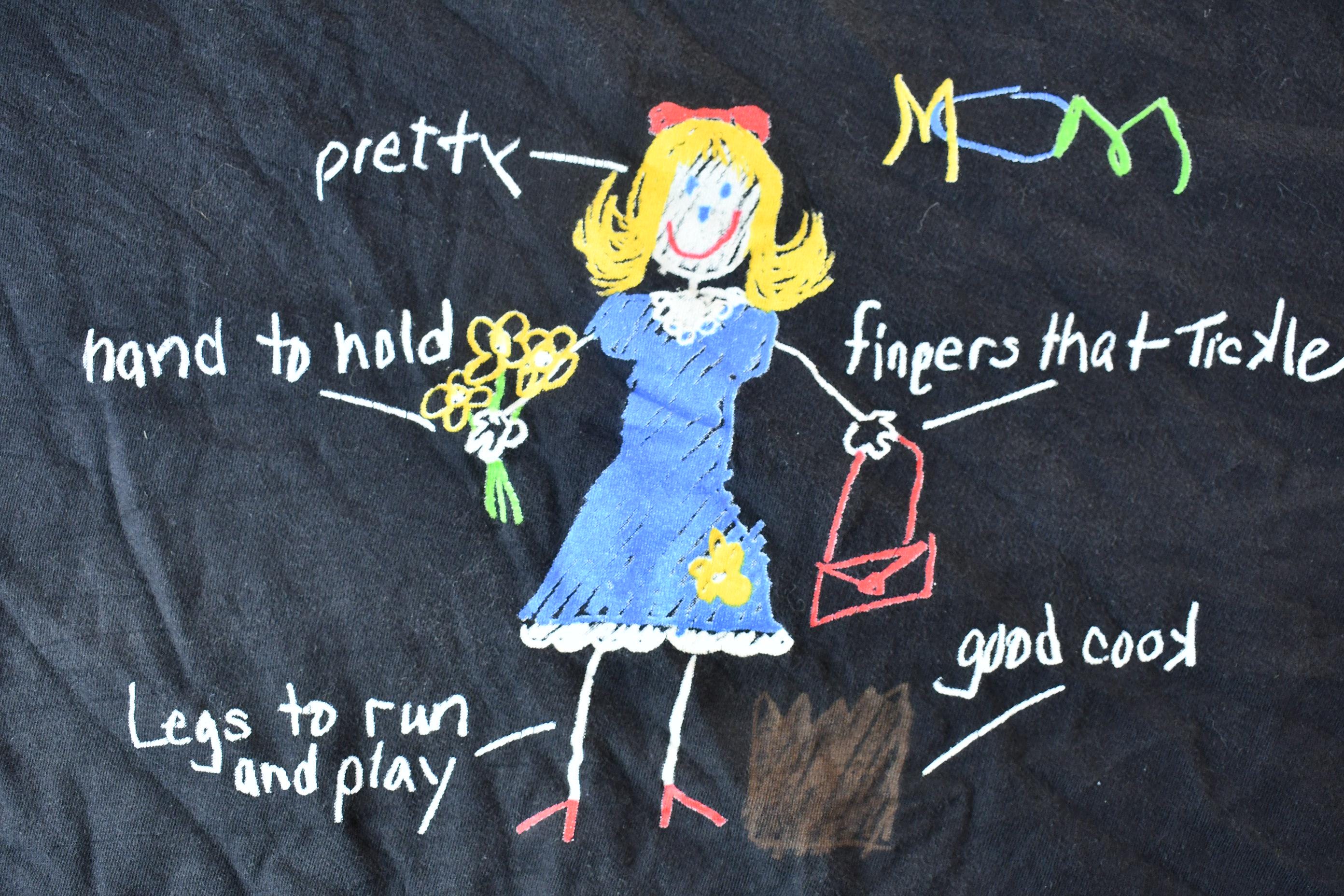 Vintage 1990s Single Stitch Hand Drawn Child-Style Mom Portrait Graphic T-Shirt