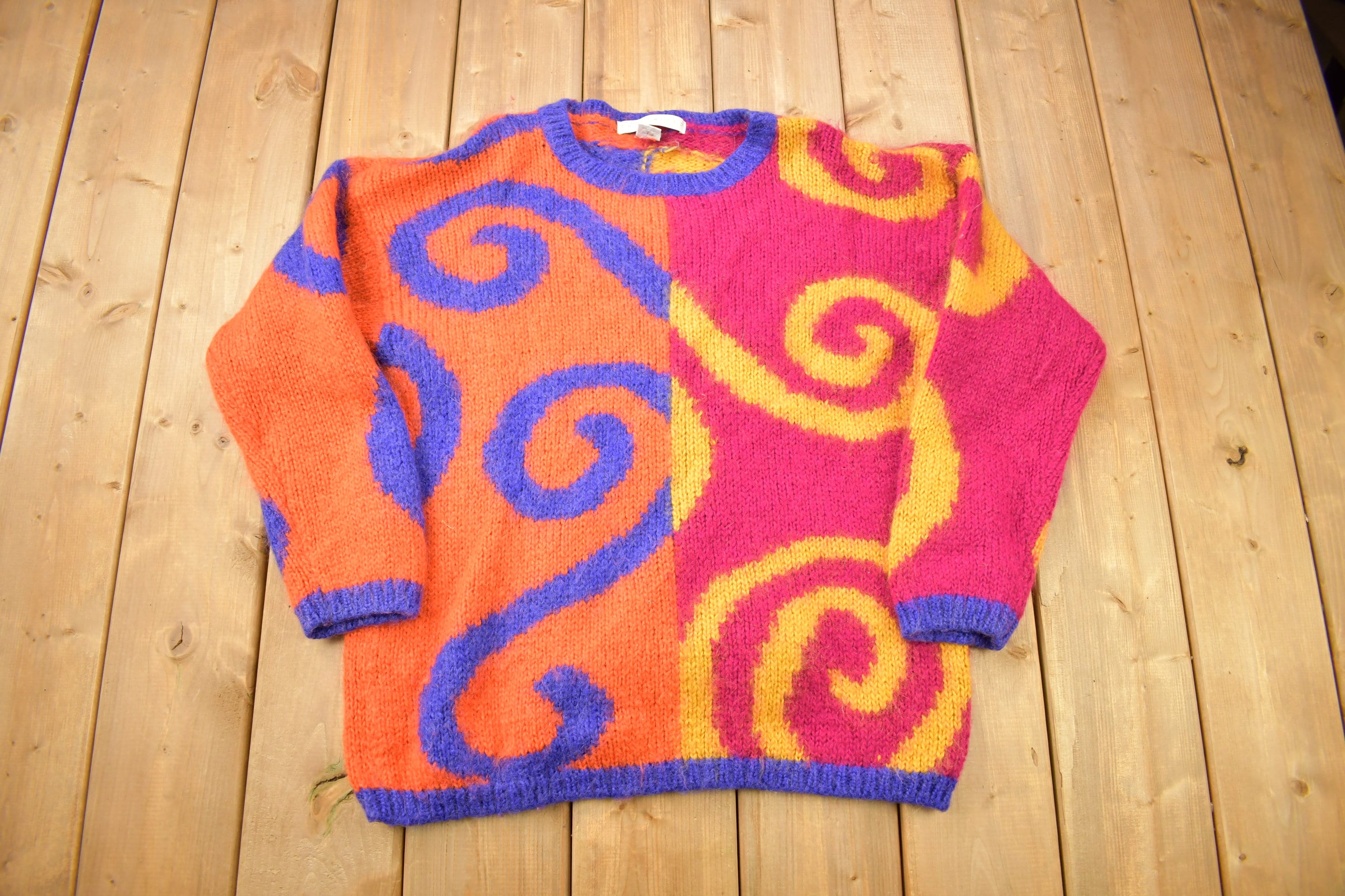 Vintage 1990s Mohair & Wool Blend Abstract Swirl Knitted Sweater / Vintage 90s Crewneck / Abstract Sweater / Vintage Mohair