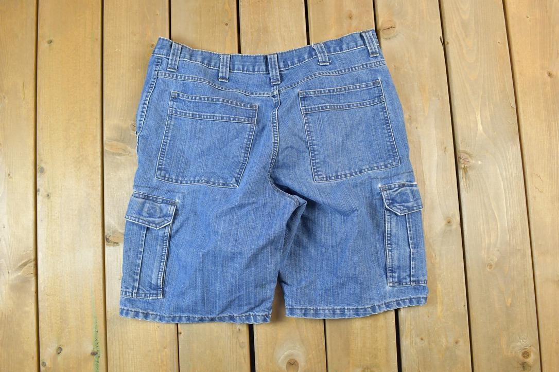 Vintage 1990s Wrangler Cargo Jean Shorts