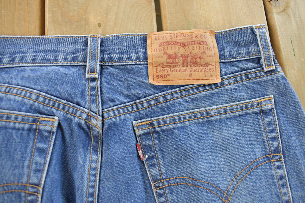Vintage 1990s Levi's 560 Loose Straight Denim Jeans Women's 32 x 31