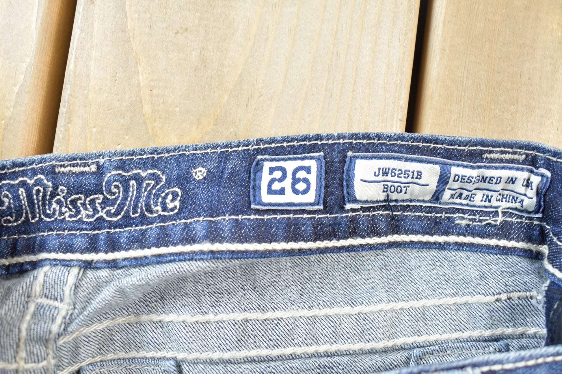 Vintage Y2K Miss Me Bedazzled Low Rise Jeans Size 26x33