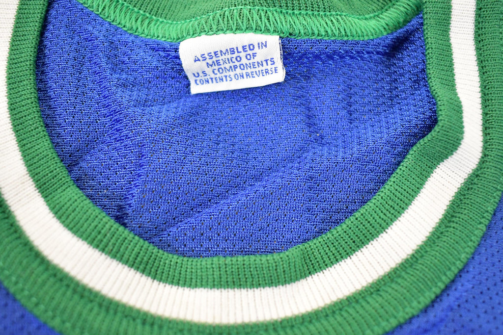 Vintage 1990s Champion Dallas Mavericks Jason Kidd NBA Jersey Youth L