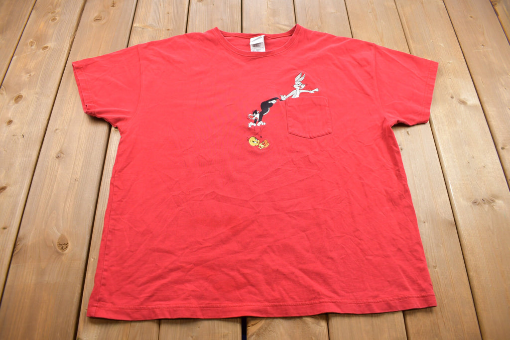Vintage 1990s Looney Tunes Bugs Bunny Graphic Pocket T Shirt / Vintage T Shirt / Rare Vintage / Streetwear / Warner Bros / Cartoons