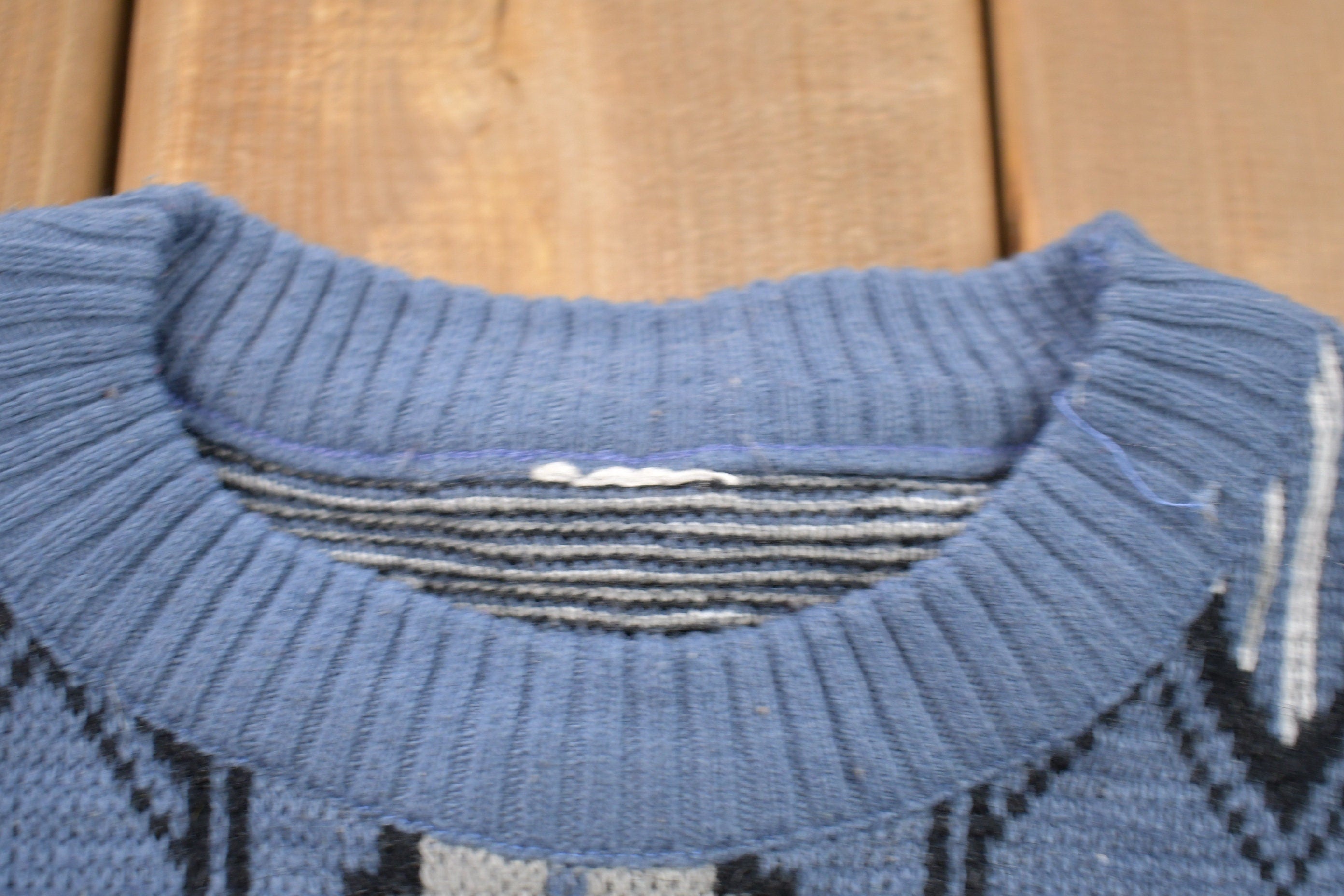 Vintage 1990s All Over Print Knitted Crewneck Sweater /
