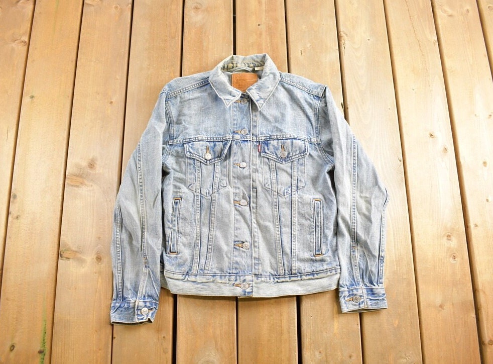 Vintage 1990s Denim Levi's Jean Jacket