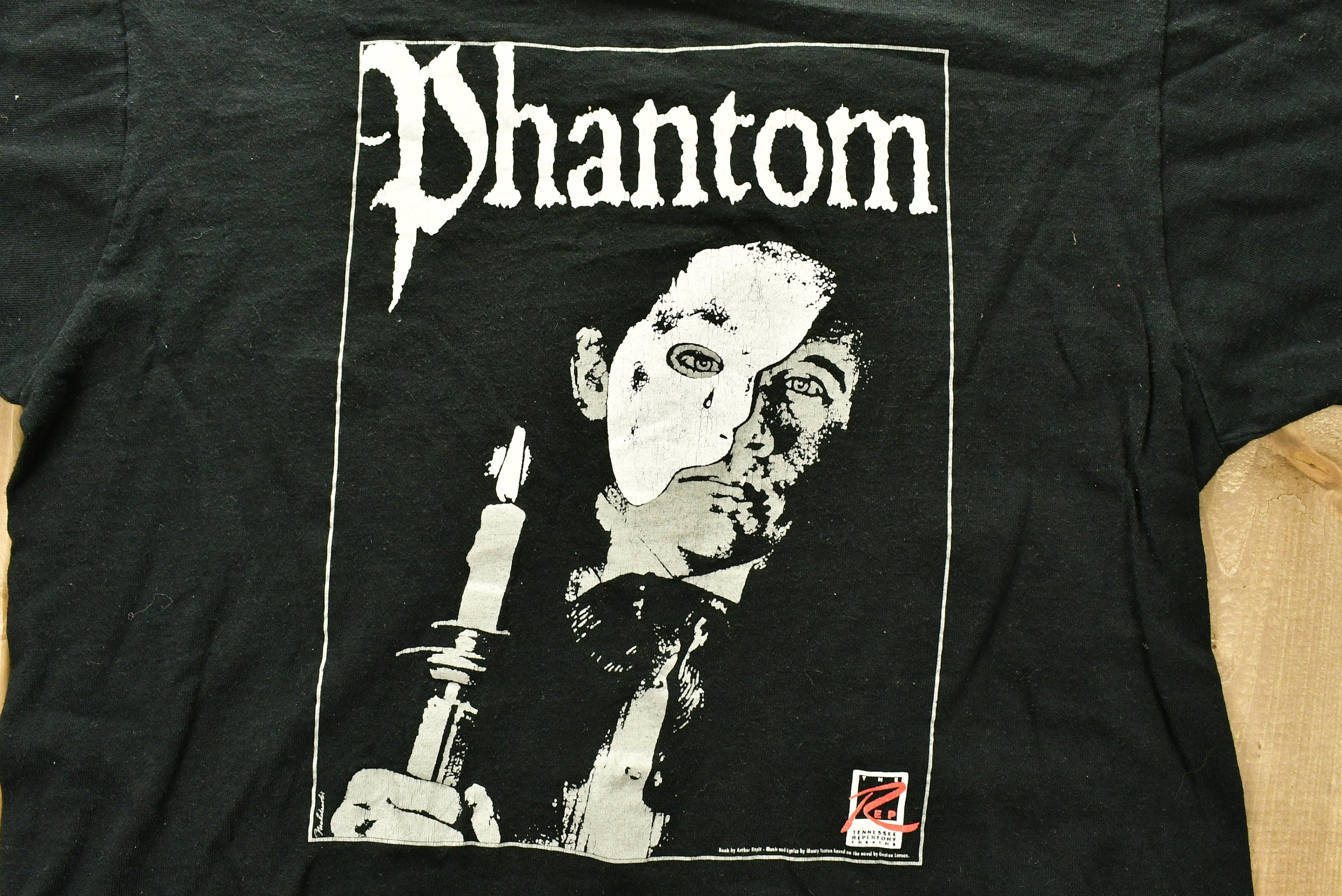Vintage 1990s Phantom Of The Opera Graphic T-Shirt
