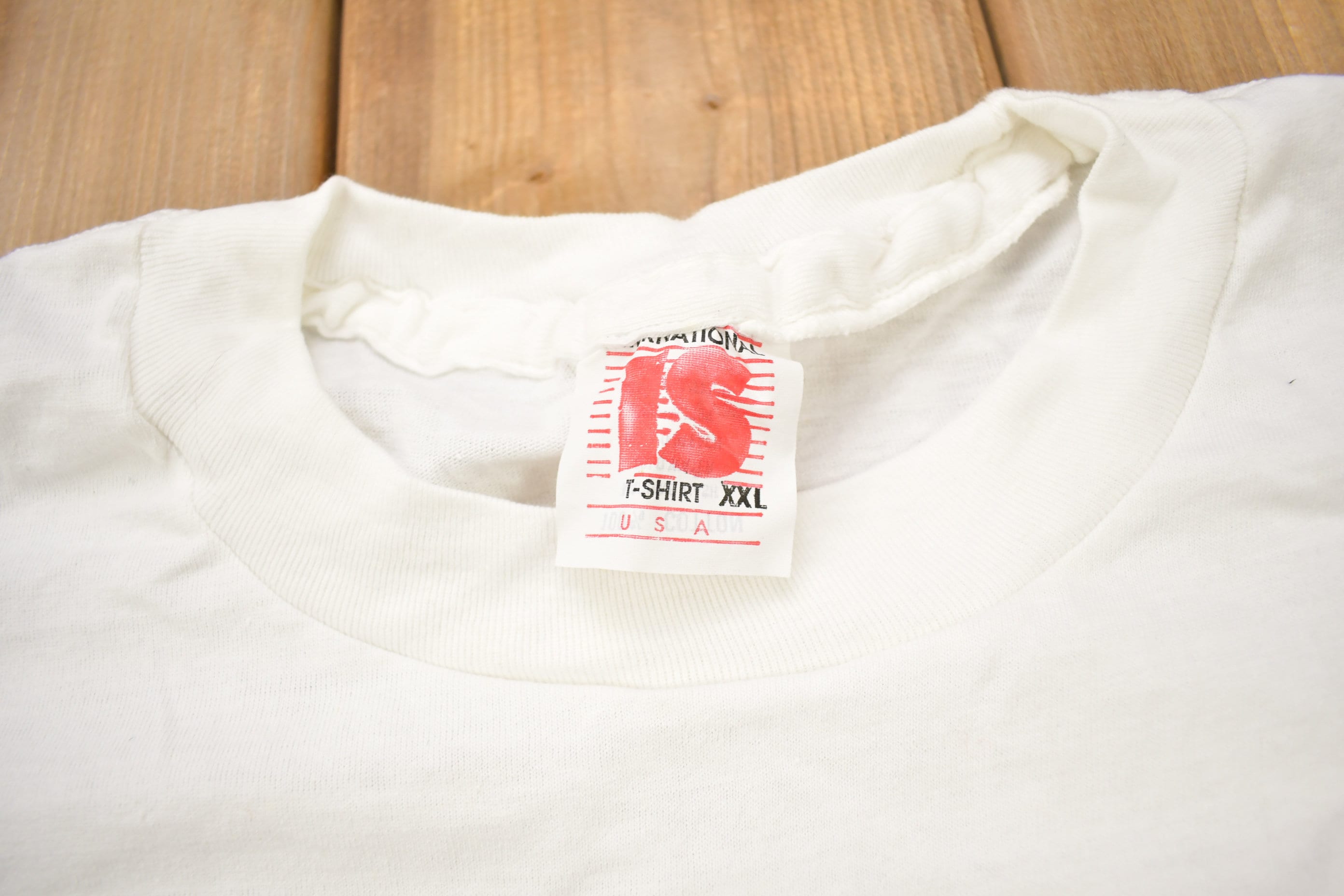 Vintage 1990s Natural Paradise Cancun Mexico Souvenir T Shirt