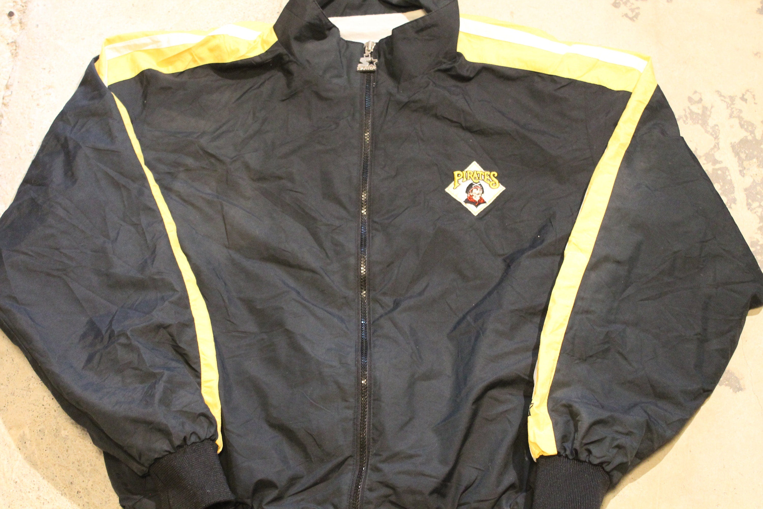Vintage 1990s Pittsburgh Pirates MLB Starter Windbreaker