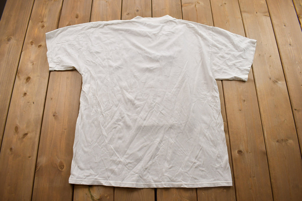 Vintage 1990s Canada Souvenir T Shirt