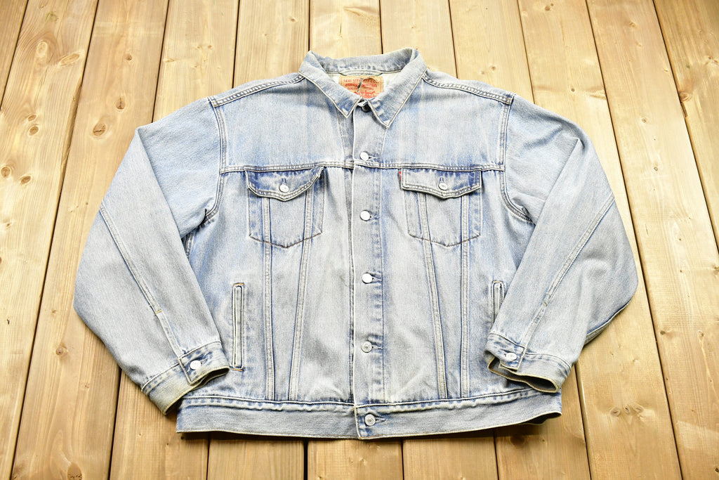 Vintage 1990s Levi's Light Wash Denim Jean Jacket