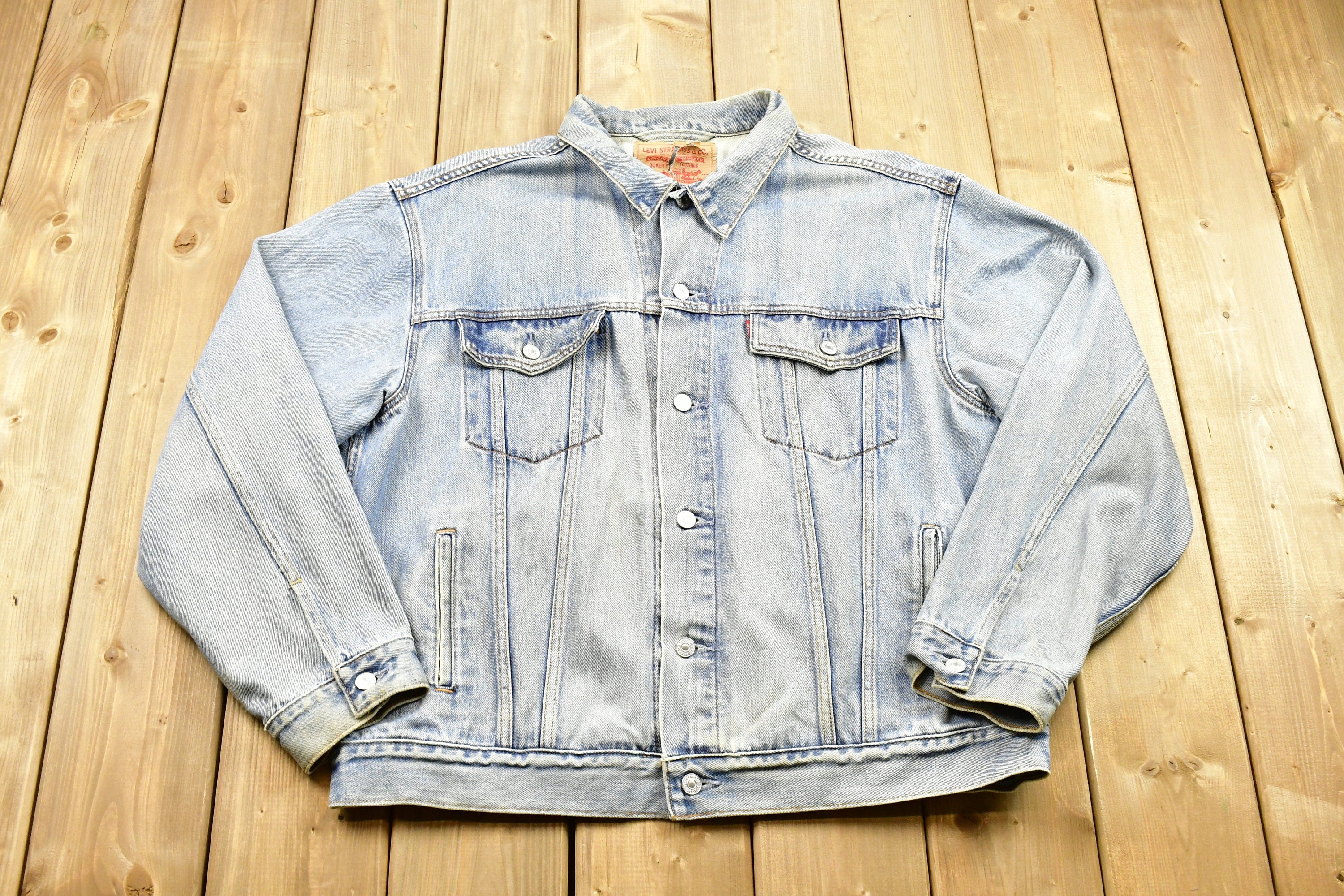 Vintage 1990s Levi's Light Wash Denim Jean Jacket
