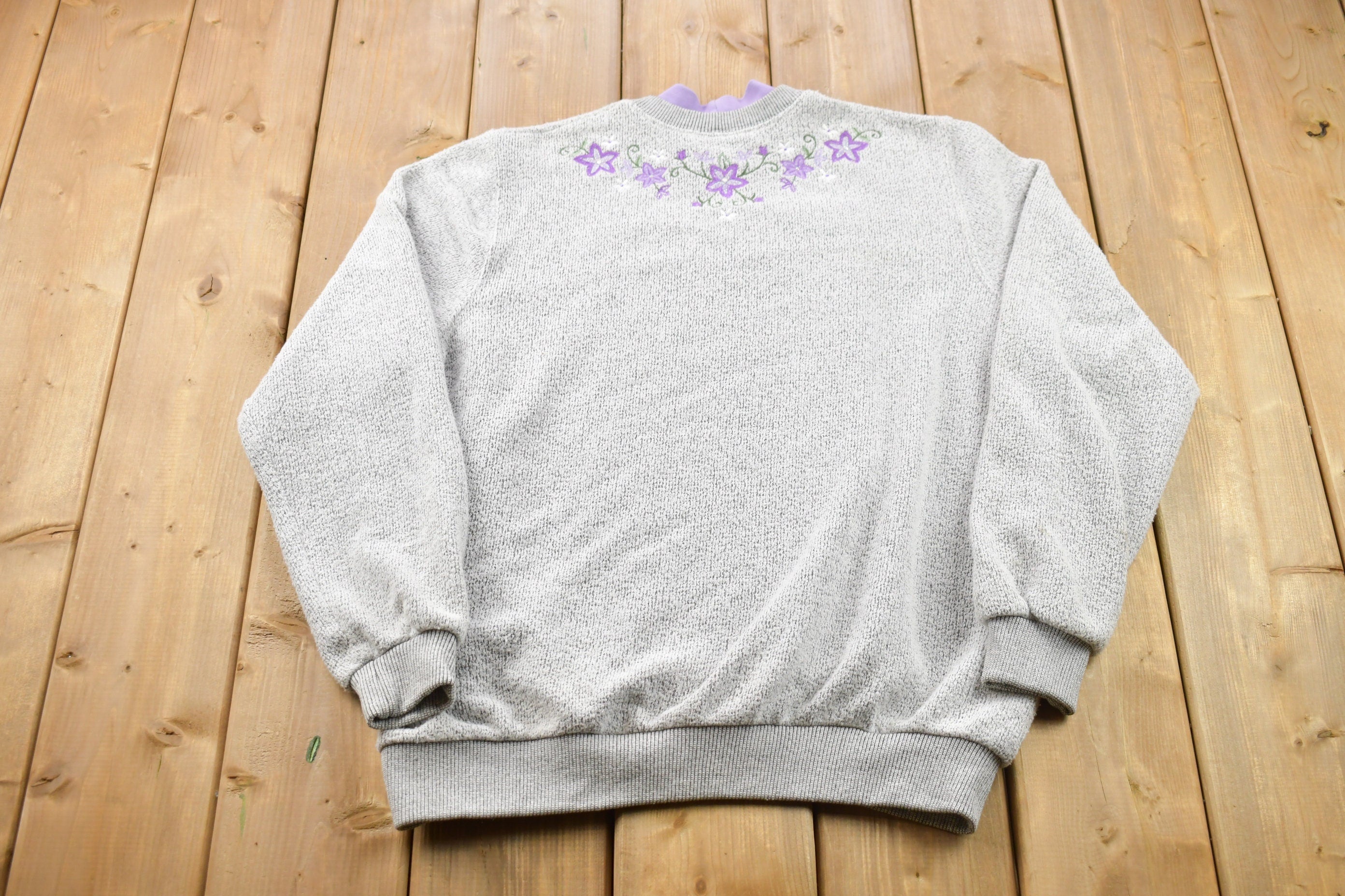 Vintage 1990s Knitted Floral Theme Crewneck Sweater