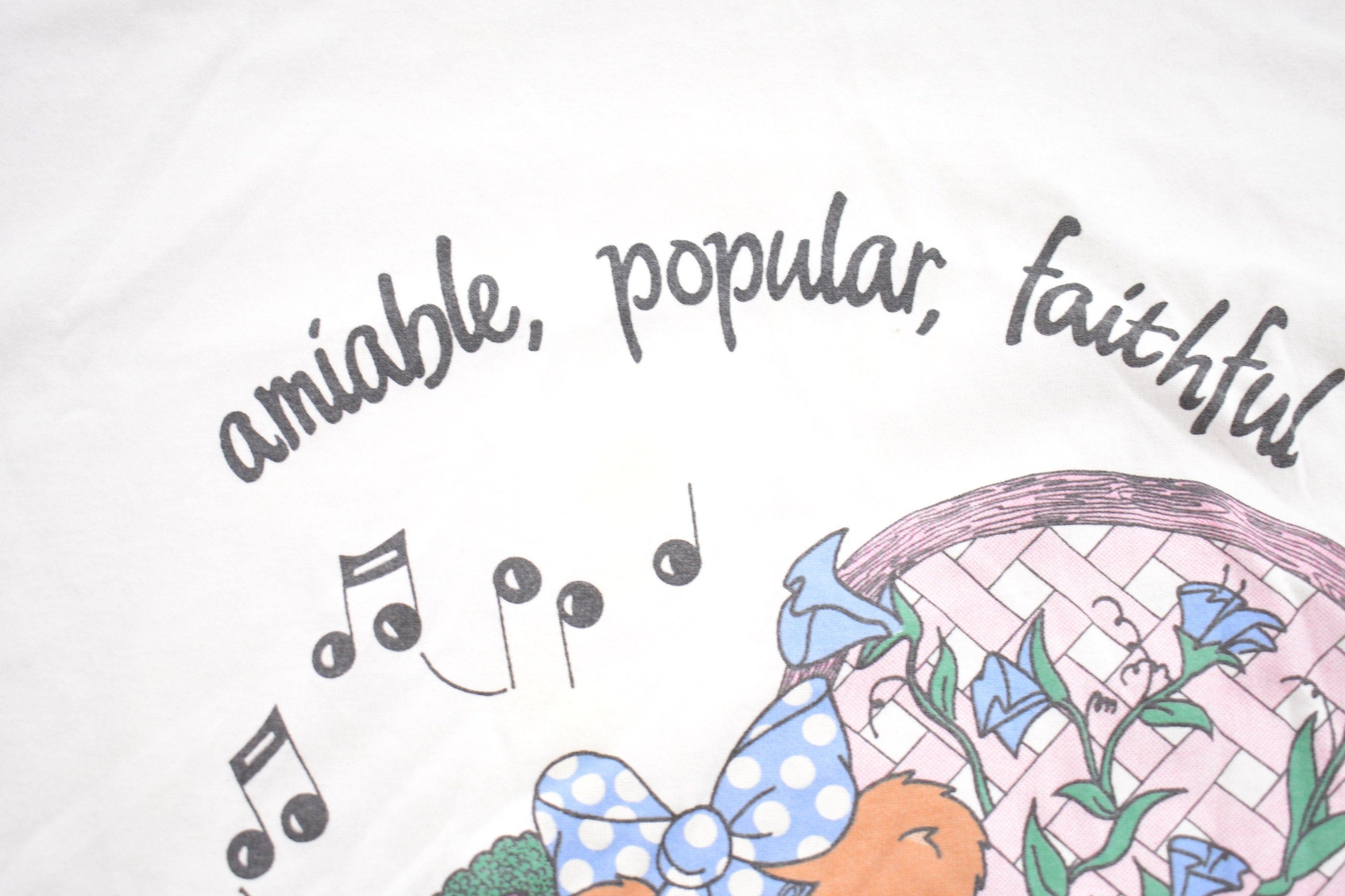 Vintage 1990s Aquarius Cute Bear Graphic T-Shirt