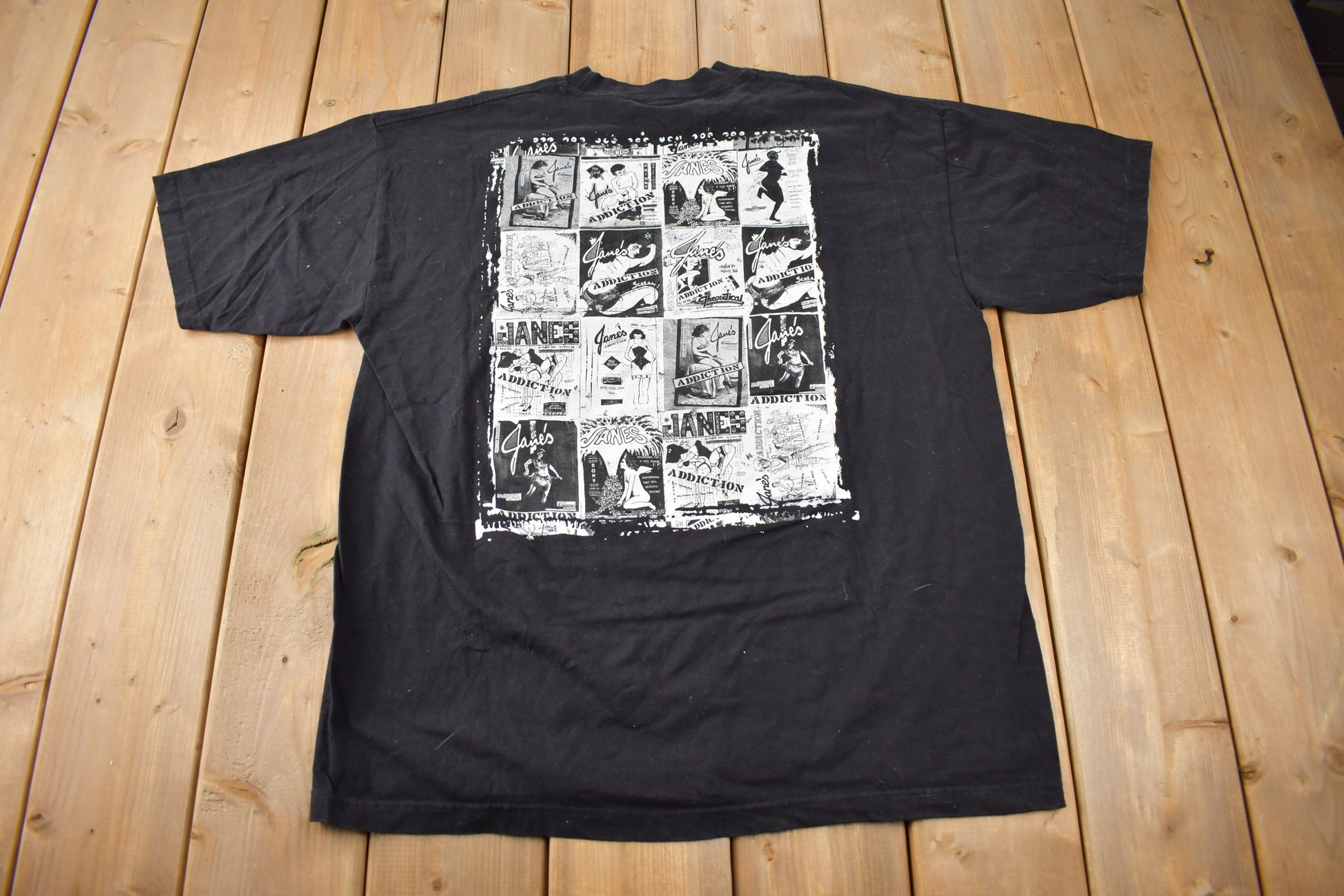 Vintage Y2K Jane's Addiction Graphic Band T-shirt Size XL