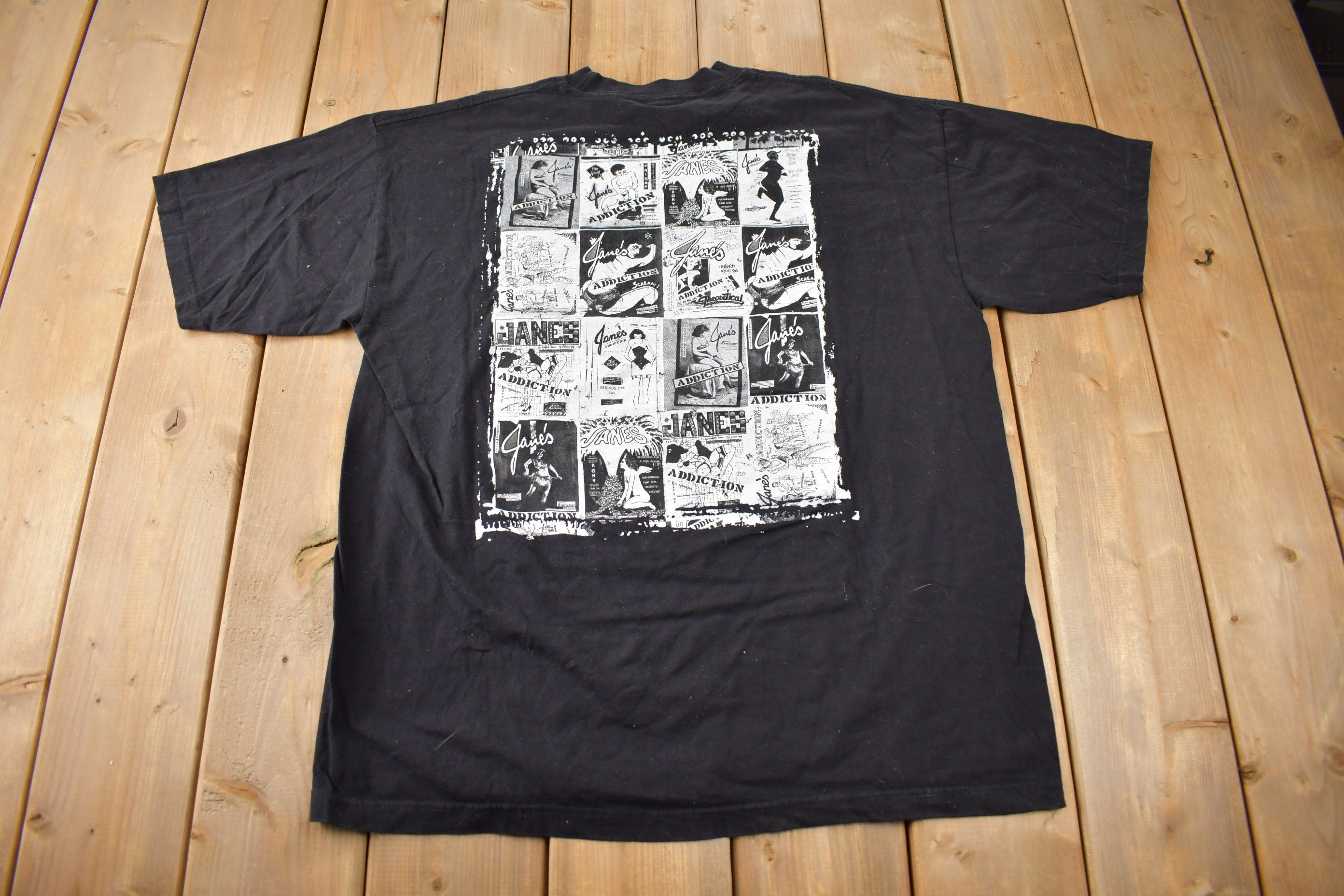 Vintage Y2K Jane's Addiction Graphic Band T-shirt Size XL