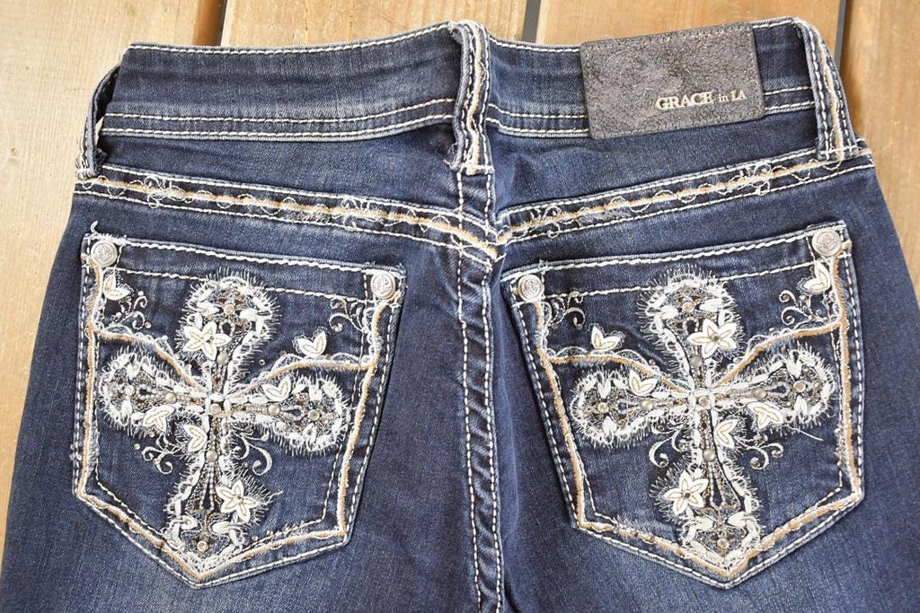 Vintage Deadstock Y2K Grace In LA Bedazzled Bootcut Low Rise Jeans Women's Size 26 x 32