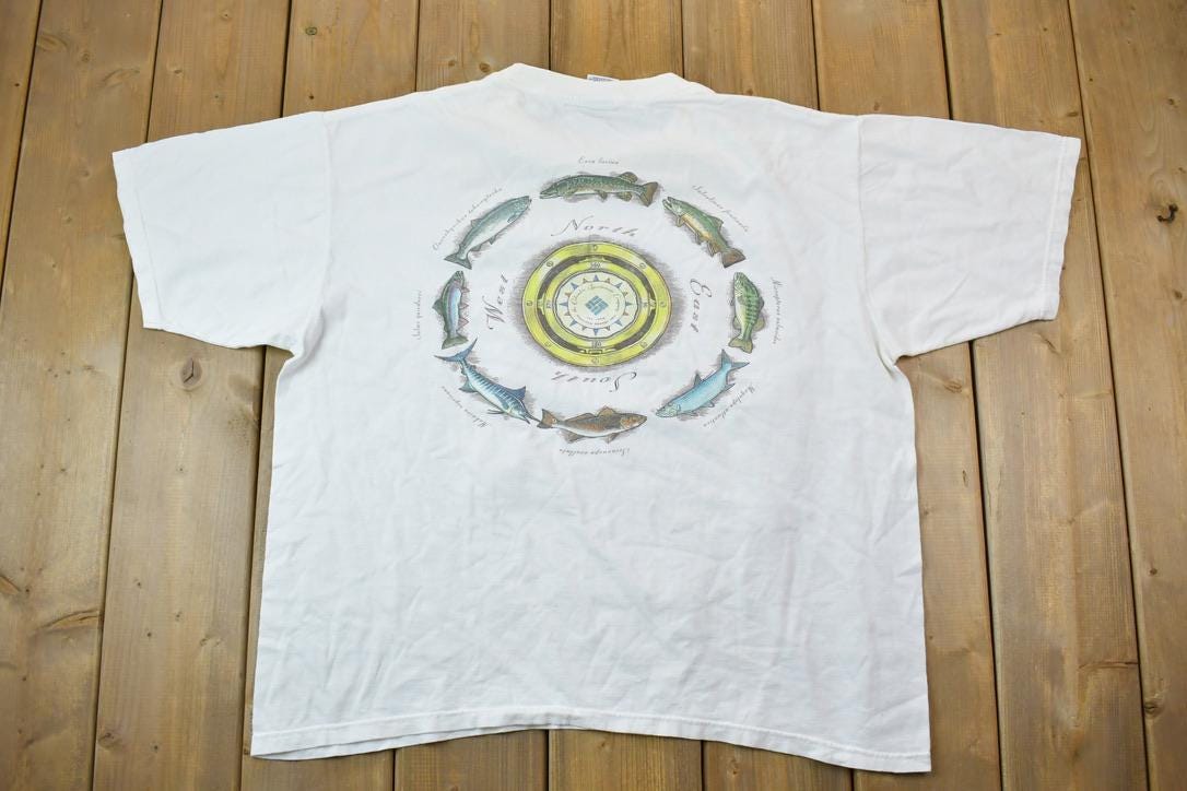 Vintage 1990s Columbia Fish Compass Theme Graphic T-Shirt