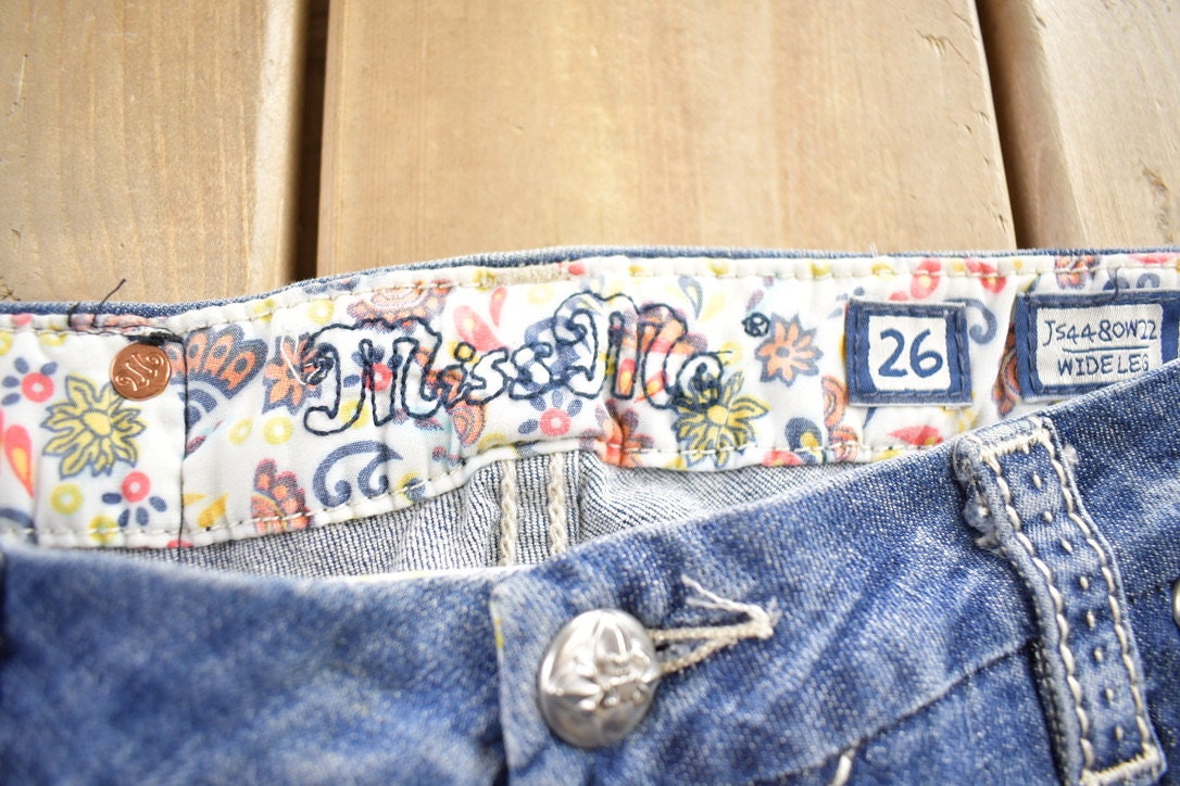 Vintage Y2K Miss Me Bedazzled Wide Leg Low Rise Jeans Size 26x33