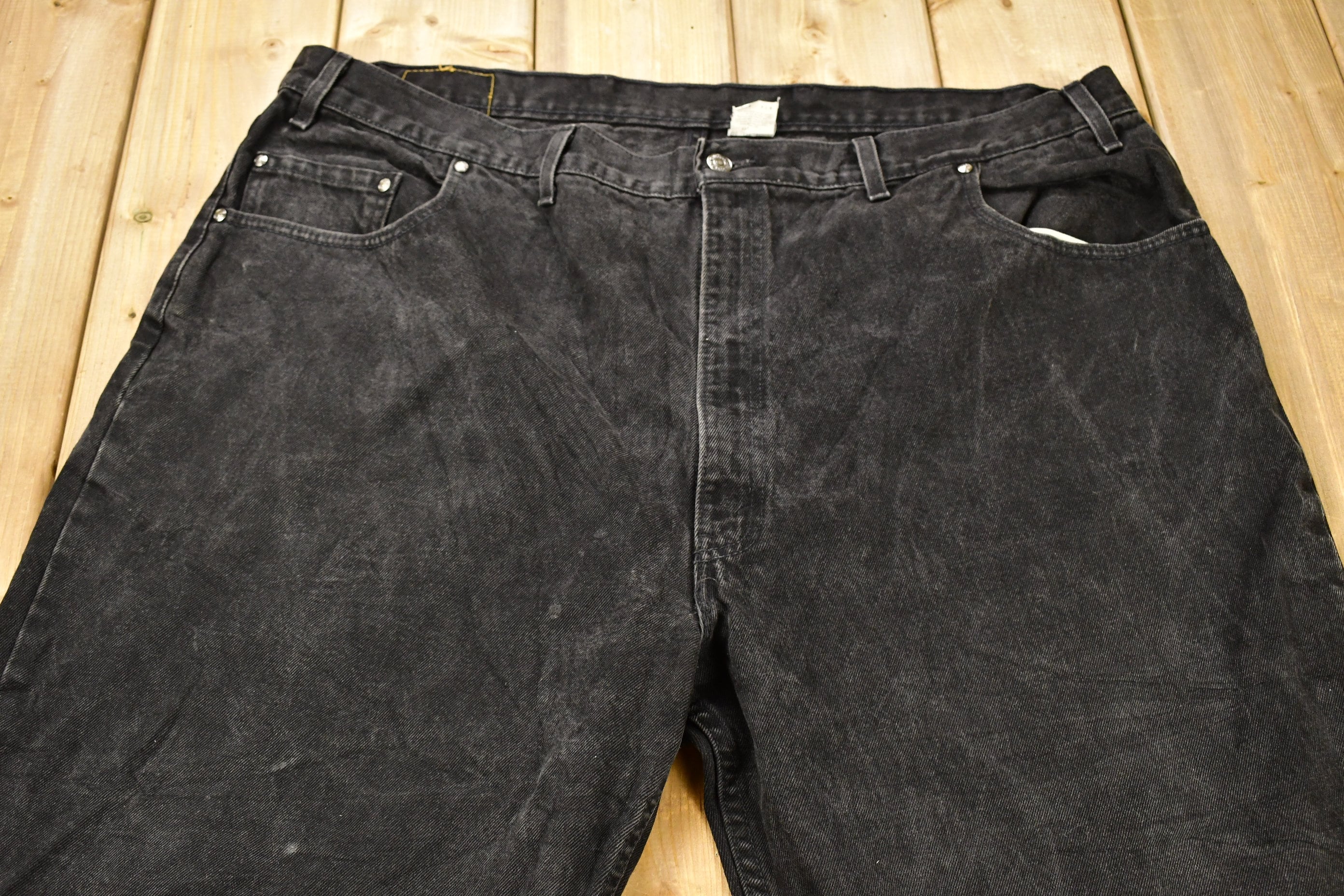Vintage 1990s Levi's 546 Brown Tab Loose Fit Jeans Size 48 x 30