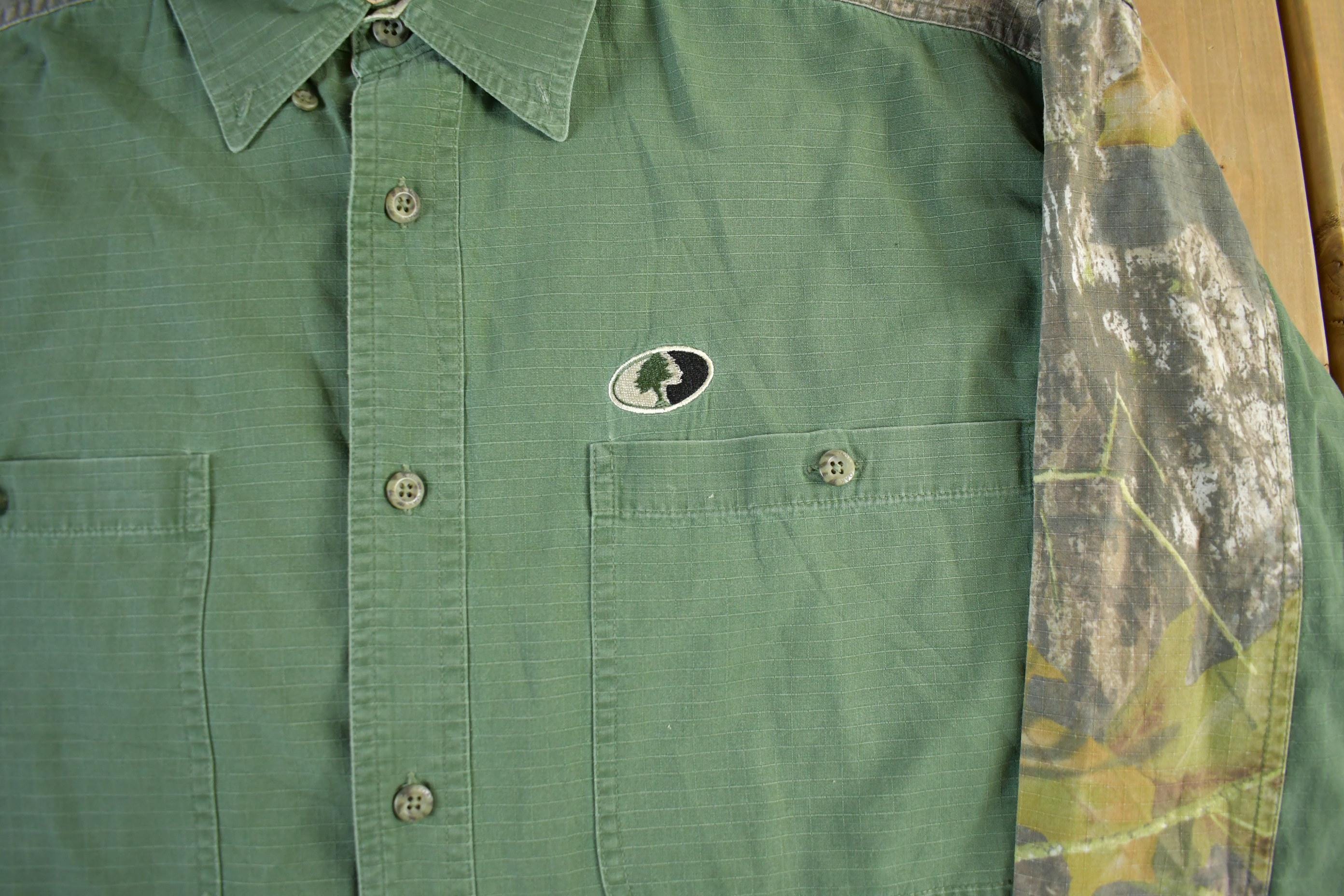 Vintage 2000s Mossy Oak Tree Camo Button Up Shirt Men's XL