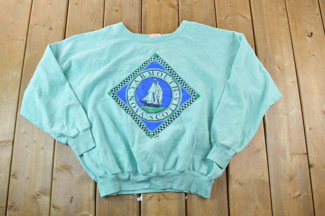 Vintage 1990s Yarmouth Nova Scotia Tall Ships Crewneck Sweatshirt