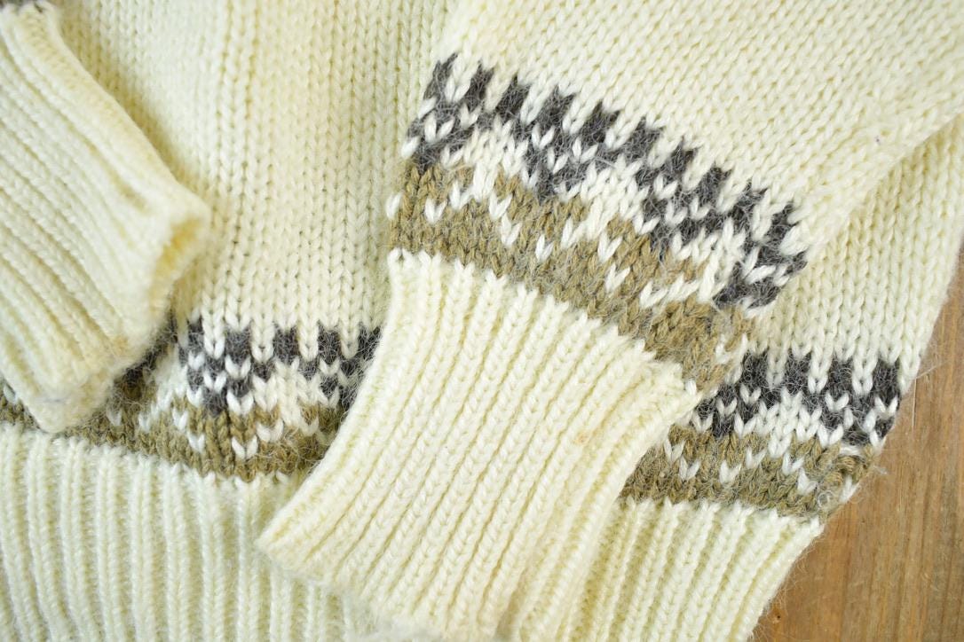Vintage 1990s Joseph Laurin 100% Wool Knit Crewneck Sweater