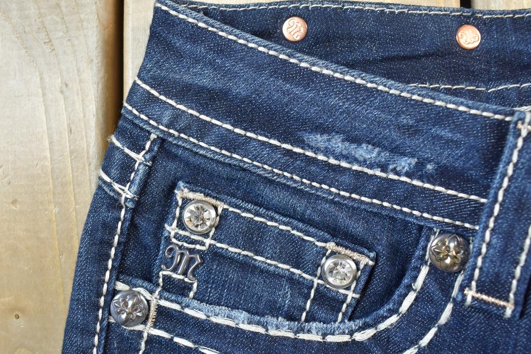 Vintage Y2K Miss Me Bedazzled Low Rise Jeans Size 26x31