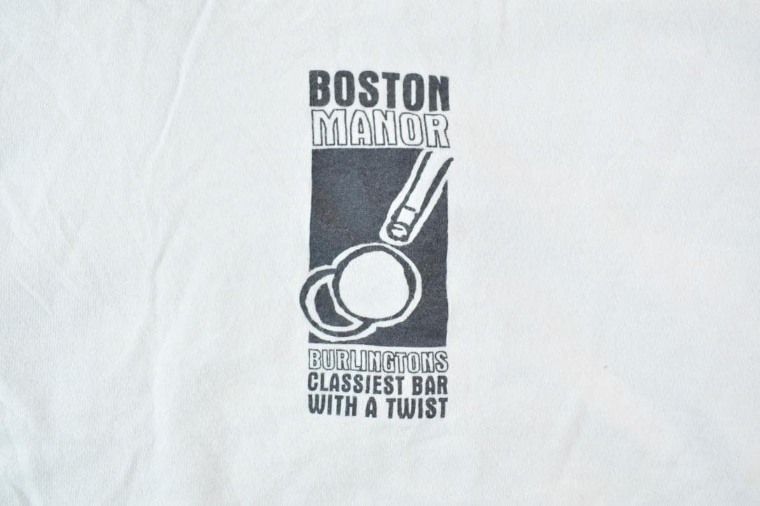 Vintage 1990s Boston Manor Burlington Souvenir T-Shirt / Vintage Streetwear / Vacation Tee / Travel T Shirt