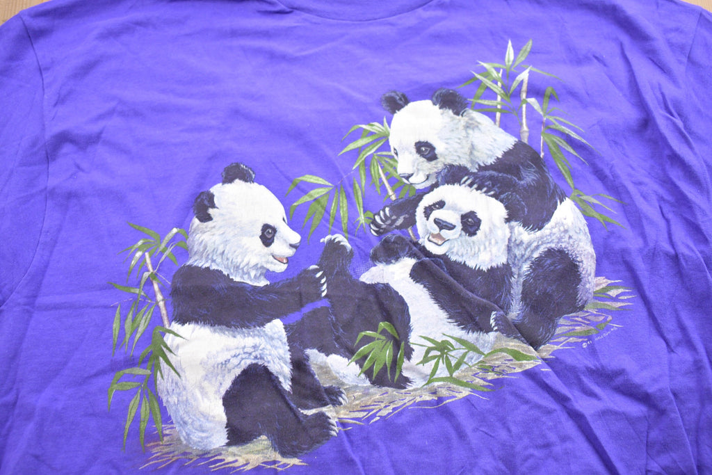 Vintage 1990s Cute Panda Animal Graphic T-Shirt