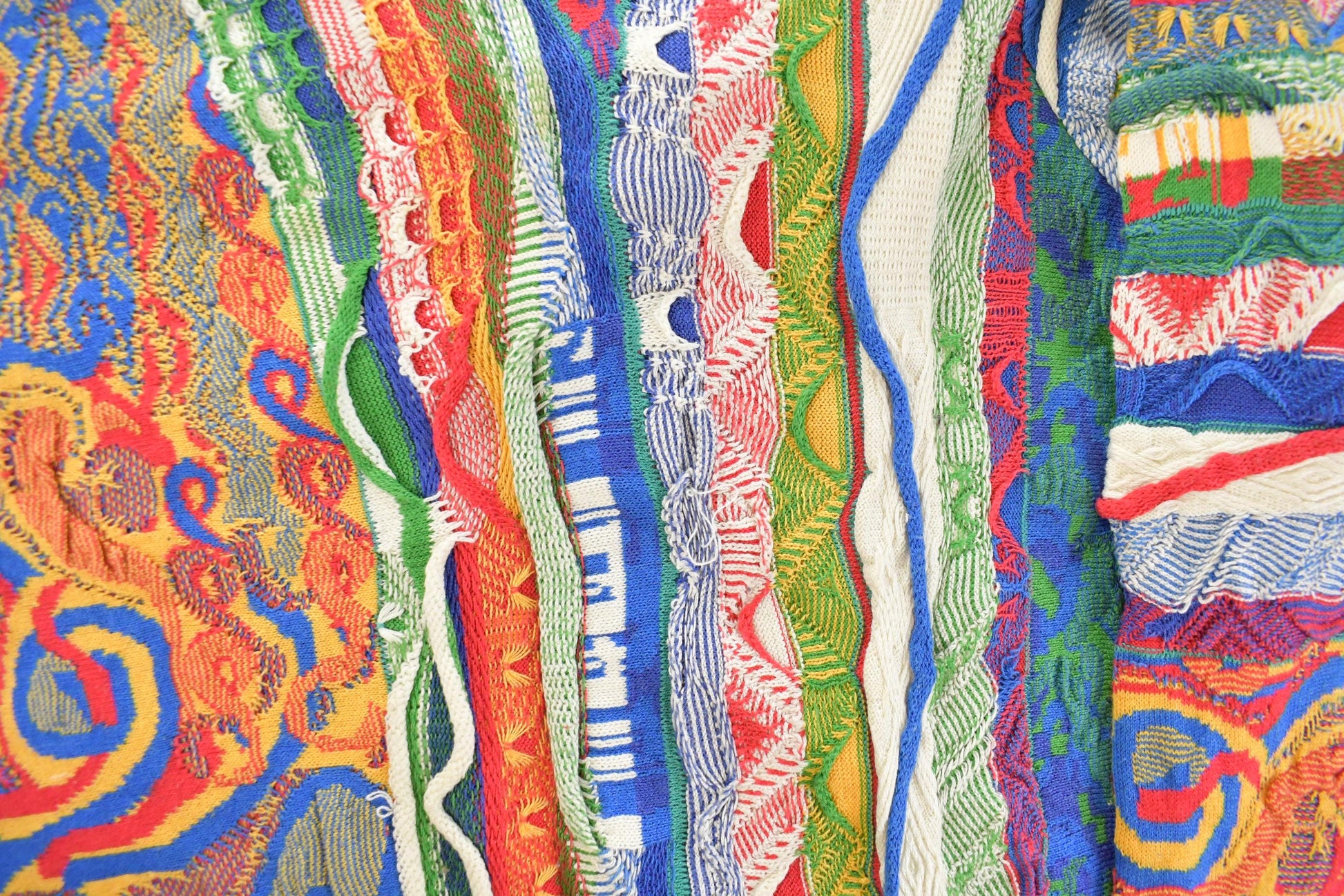 Vintage 1990s Coogi 3D Knit Abstract Crewneck Sweater Men's 2XL