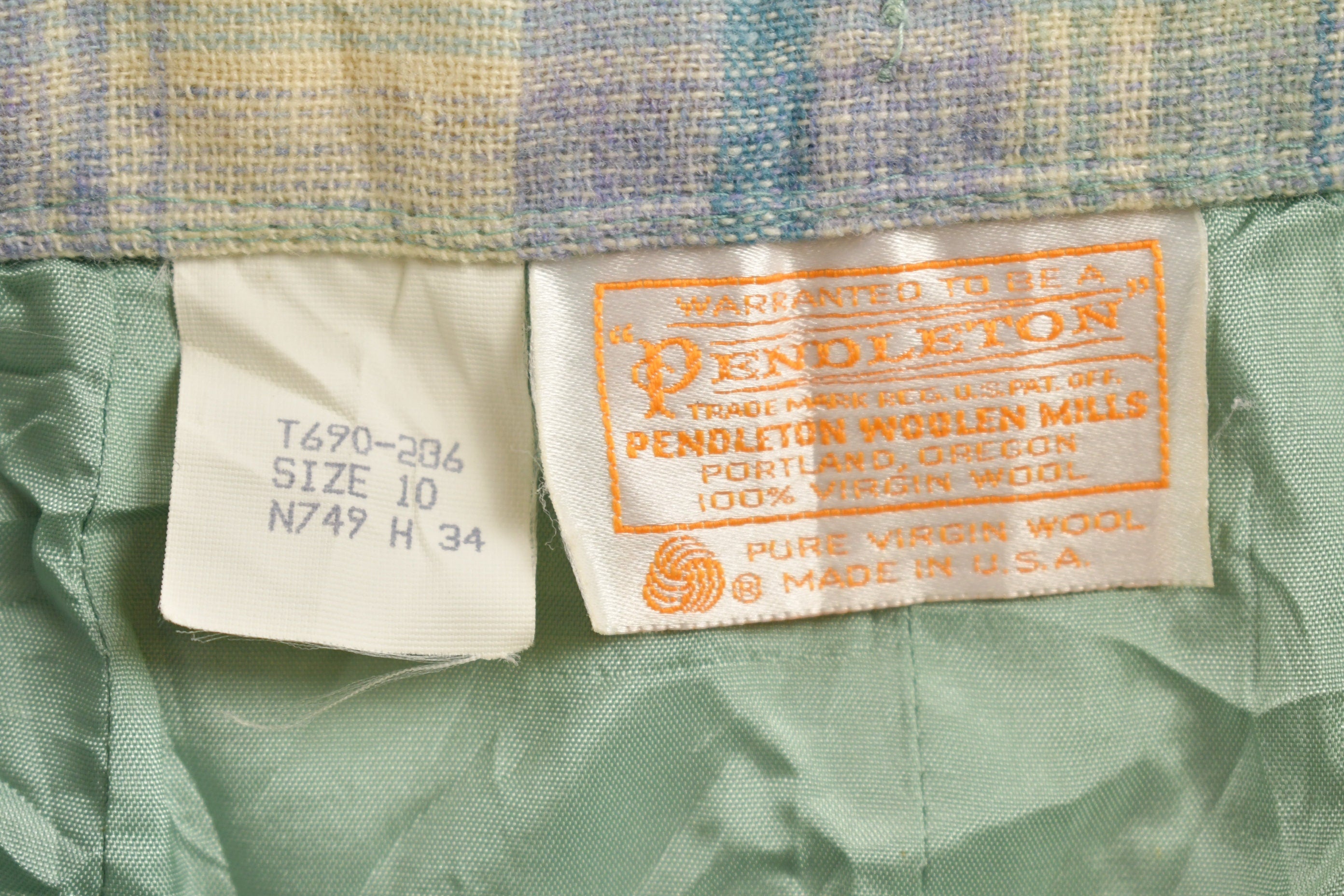 Vintage 1970s Pendleton Plaid Skirt Size 29 x 27