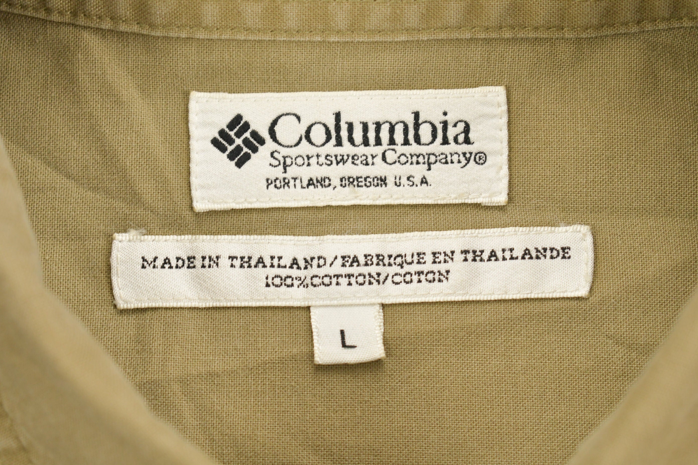 Vintage 1990s Columbia Green Khaki Button Up Shirt
