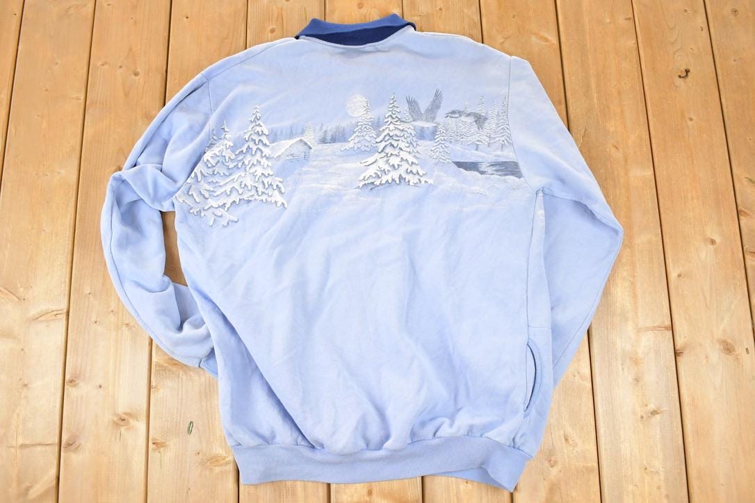 Vintage 1990s Artisans Winter Theme AOP Collared Quarter Button Crewneck Sweatshirt Men's XL