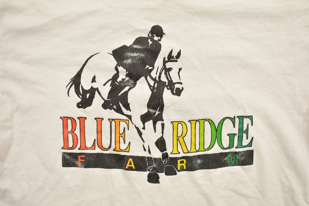 Vintage 1980s Blue Ridge Farm Theme Graphic T-Shirt / Made In USA / Single Stitch / Horse Riding / Nature T Shirt / Outdoorsman / Wilderness