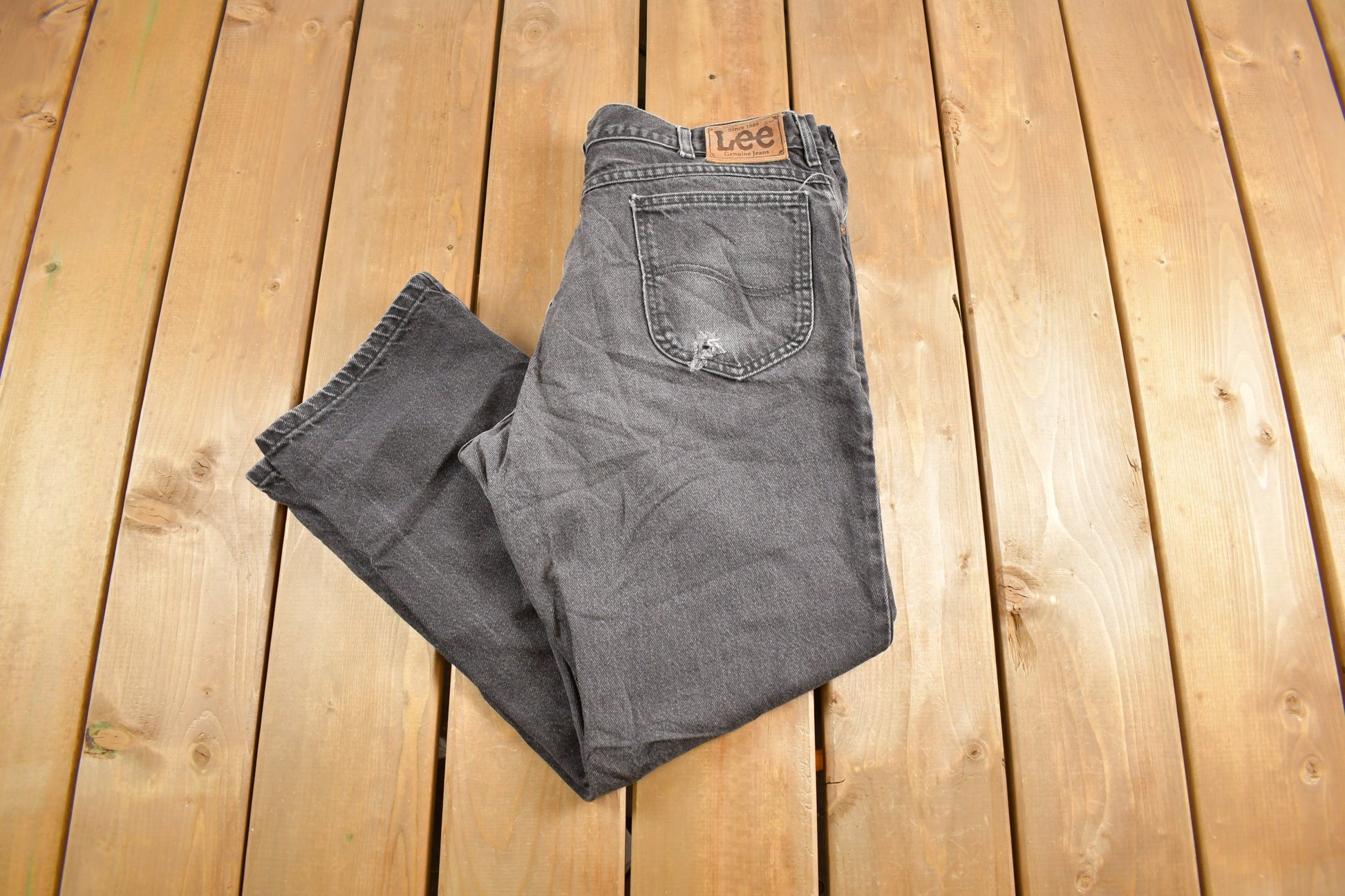 Vintage 1980s Lee Dark Wash Denim Jeans Size 36 x 26